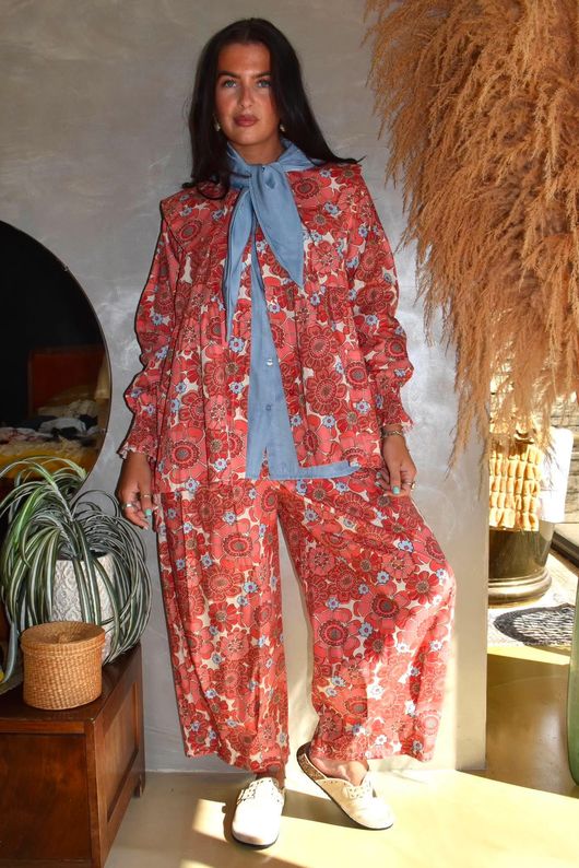 Annie 1972 Shirring Pleat Barrel Pant Rhubarb Rose